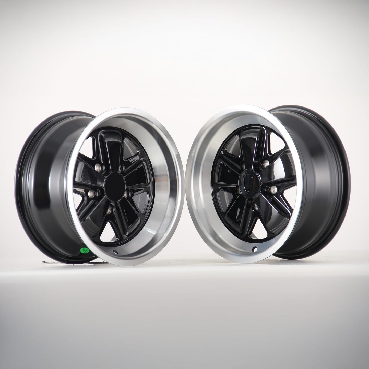 Porsche Old School - 16x7 ET23.3 (5x130) CB71.6 - Gloss BML